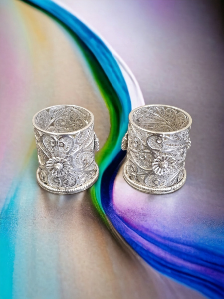 BOUGEOIRS EN ARGENT PUR 