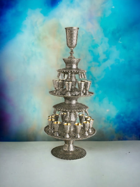 DISTRIBUTEUR DE VIN EN ARGENT PUR 