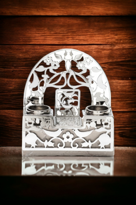 Bougeoirs de chabbat au design de grenades et de colombes sur une pierre naturelle de Jérusalem et la bénédiction des bougies, recouvert d'argent véritable 