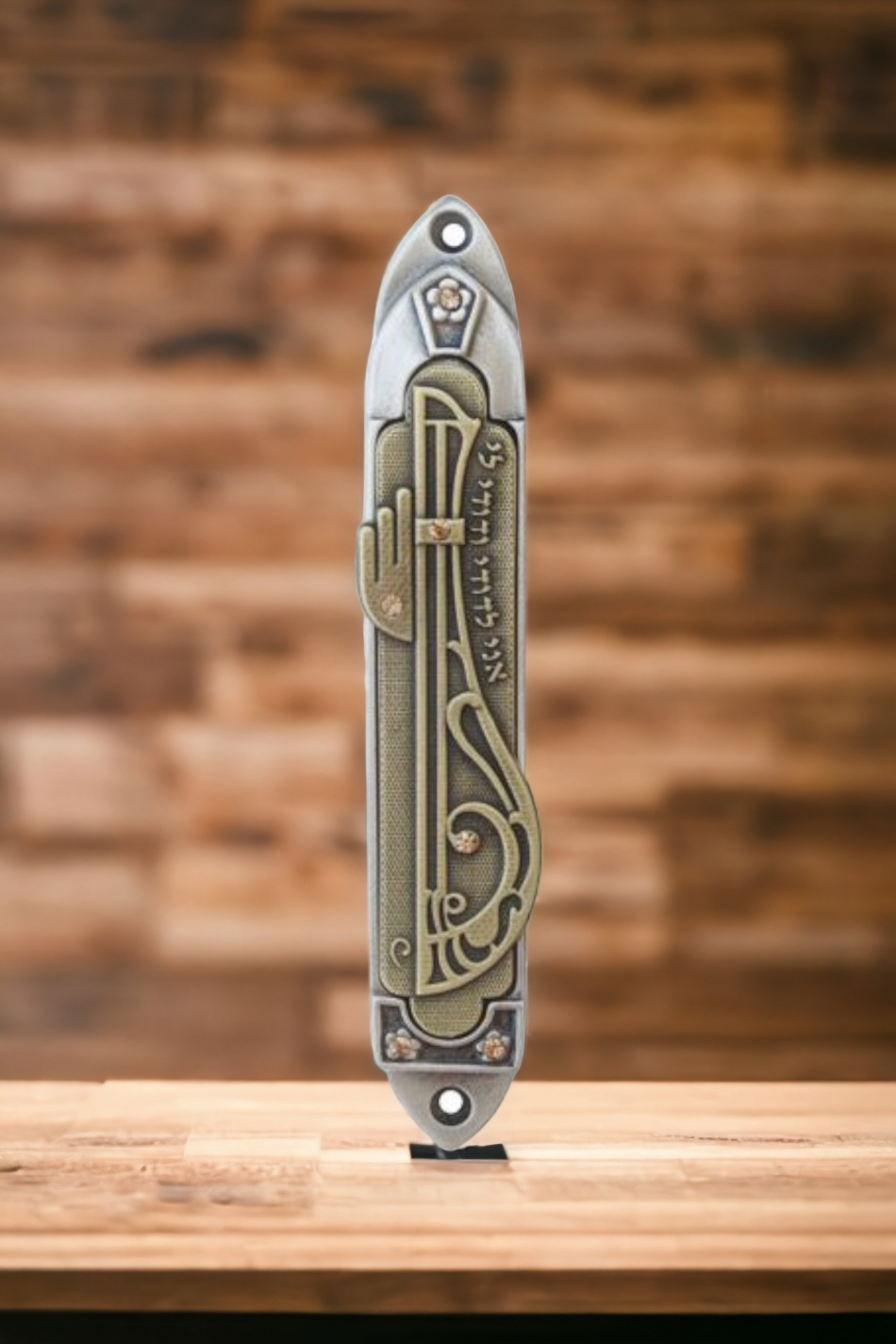 Boîtier de mézouza en forme de harpe parsemé de pierres précieuses, ton laiton