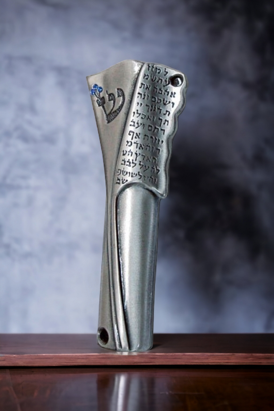 Boîtier de Mézouza en parchemin, incrusté de pierres précieuses