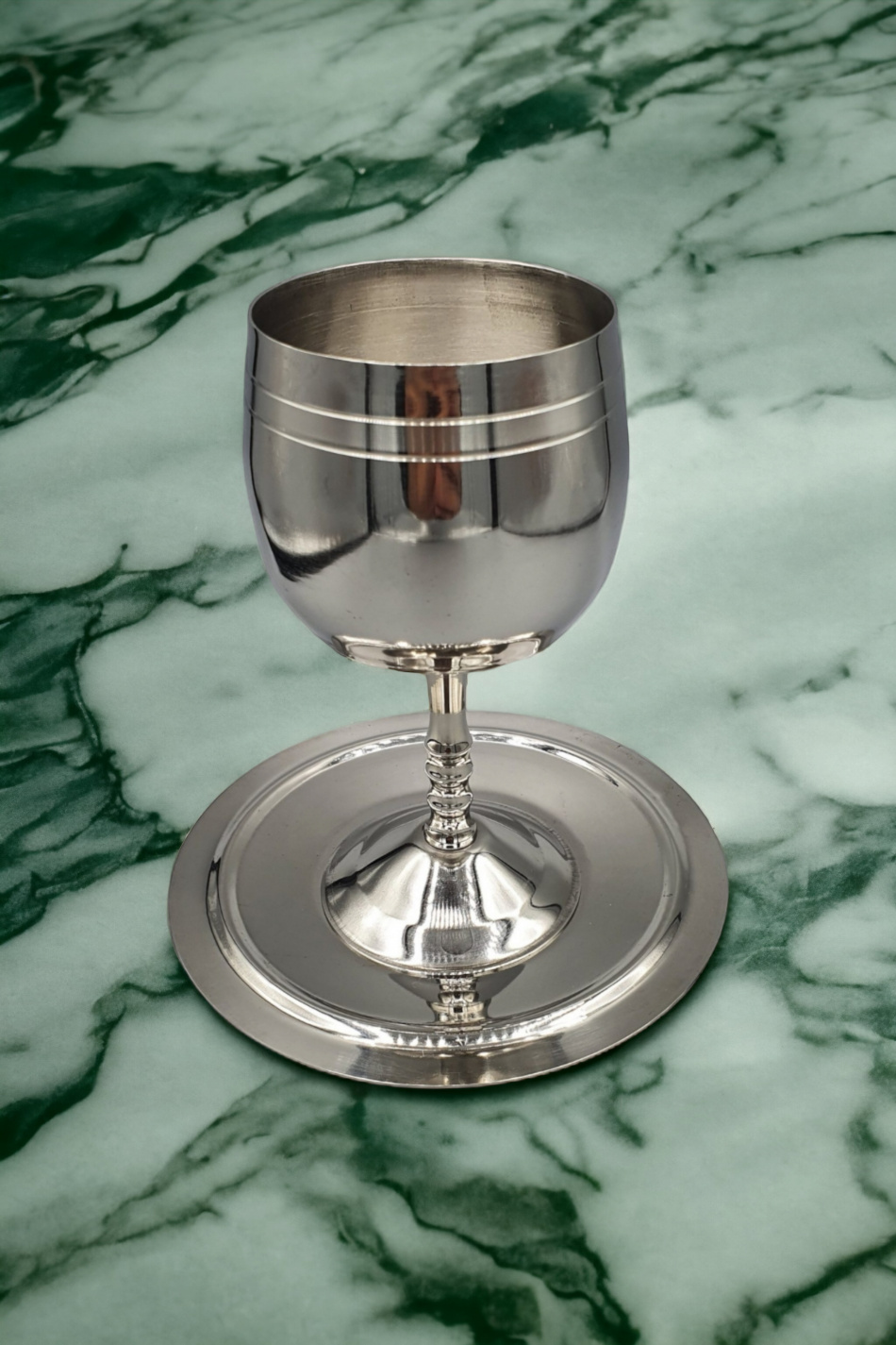 Verre de Kidoush 100% acier inoxydable + assiette