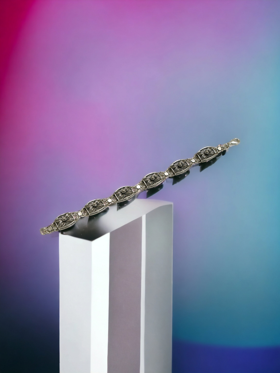 BRACELET EN ARGENT PUR 