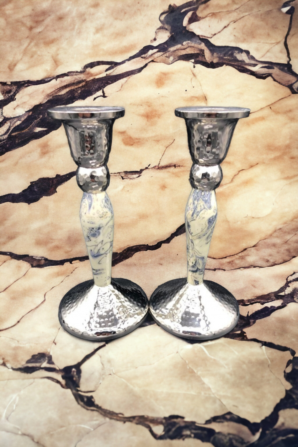 bougeoirs en aluminium aspect marbre ophite 17 cm