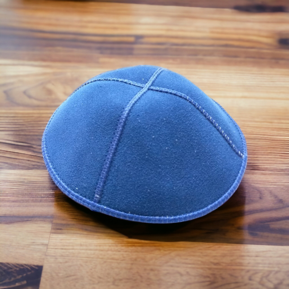 KIPPA EN CUIR BLEU CLAIR 14cm