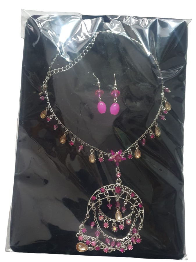 Collier Fantaisie + boucles d'oreille