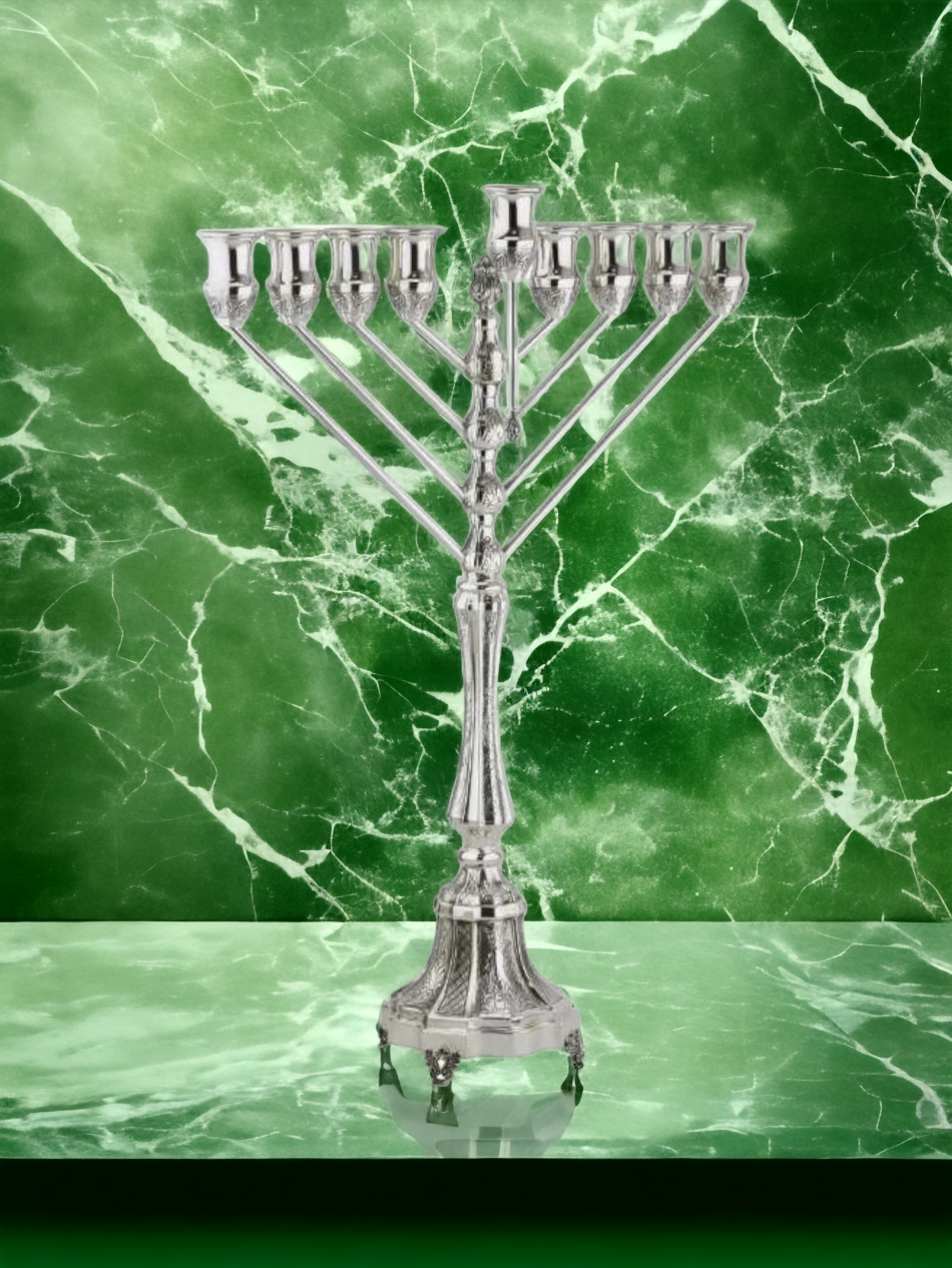 'HANOUKIA 'HABAD EN ARGENT PUR : 925 ARGENT STERLING 