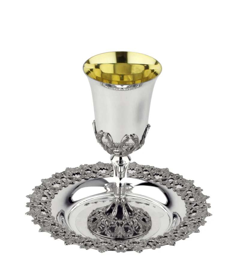 Gobelet et assiette de kiddouch : Fabriqué en argent sterling 925 