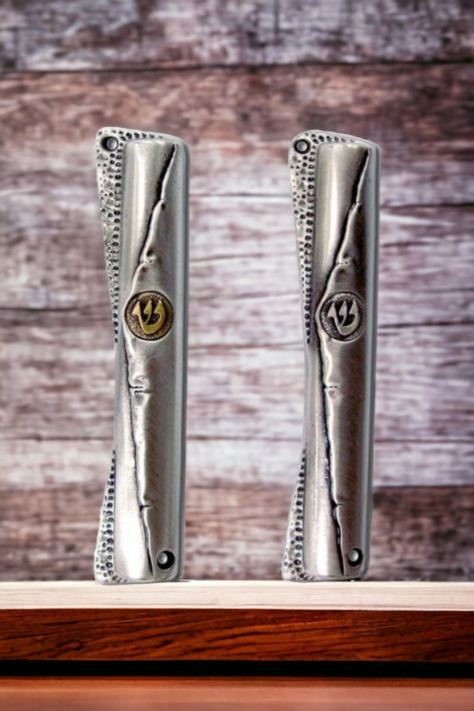 Lot de 2 Boîtiers de mézouzot originaux, une pièce plaquée laiton et une seconde en plaqué argent