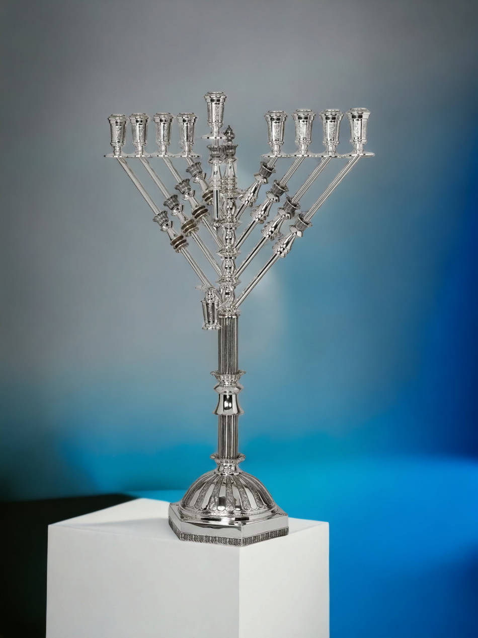 'HANOUKIA 'HABAD DE LUXE EN ARGENT PUR : 925 ARGENT STERLING 