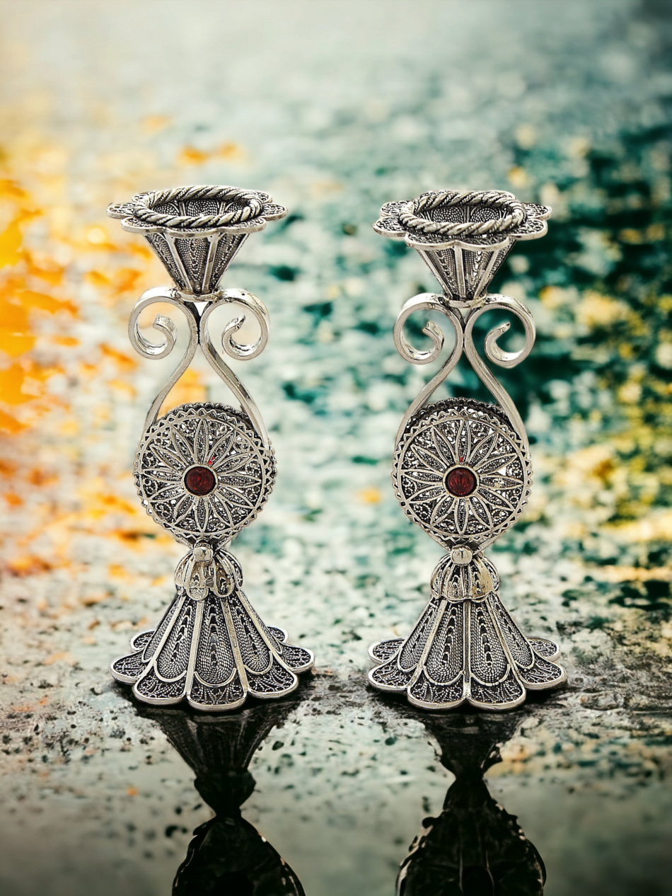 BOUGEOIRS EN ARGENT PUR 